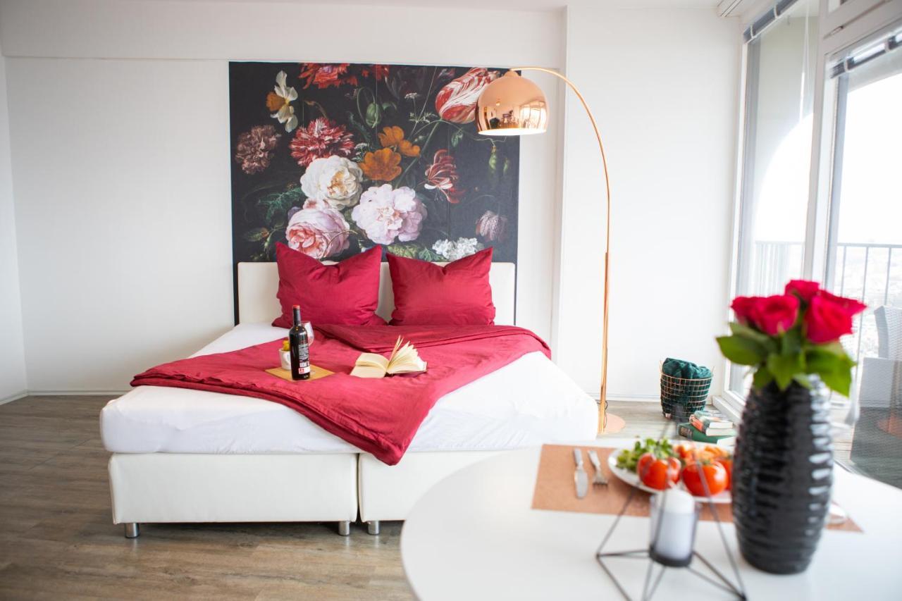Modernes Apartment Mit Tollem Blick Ueber Die Stadt Augsburg Dış mekan fotoğraf