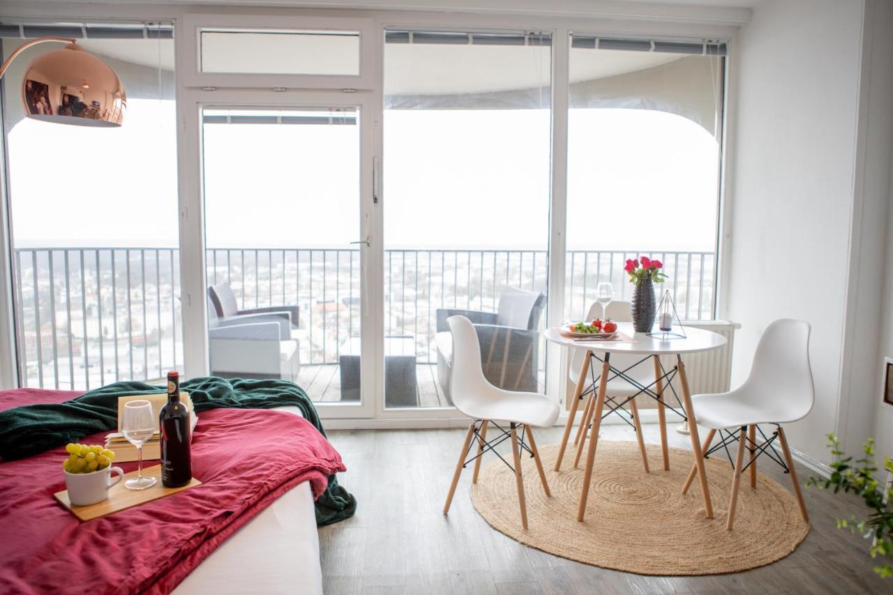 Modernes Apartment Mit Tollem Blick Ueber Die Stadt Augsburg Dış mekan fotoğraf